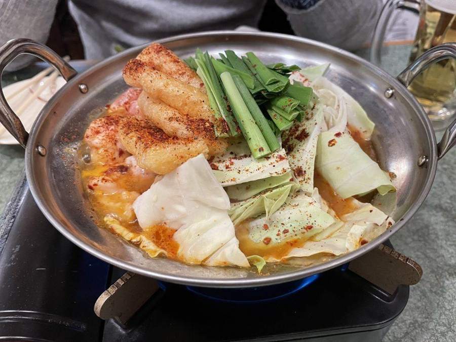 鍋料理の食卓イメージ