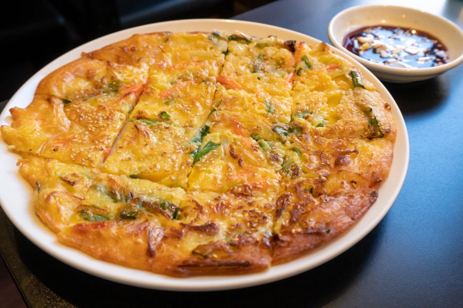 こんがり焼いたチヂミの料理イメージ